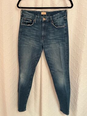 MOTHER Women’s Mid-Rise Blue Denim Jeans